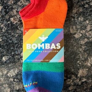 Bombas Multicolor Pride Ankle Socks – Red, Orange, Green, Blue, Purple